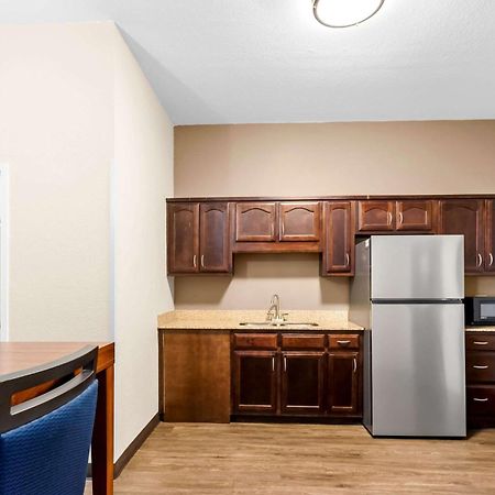Comfort Inn & Suites Гренада Экстерьер фото