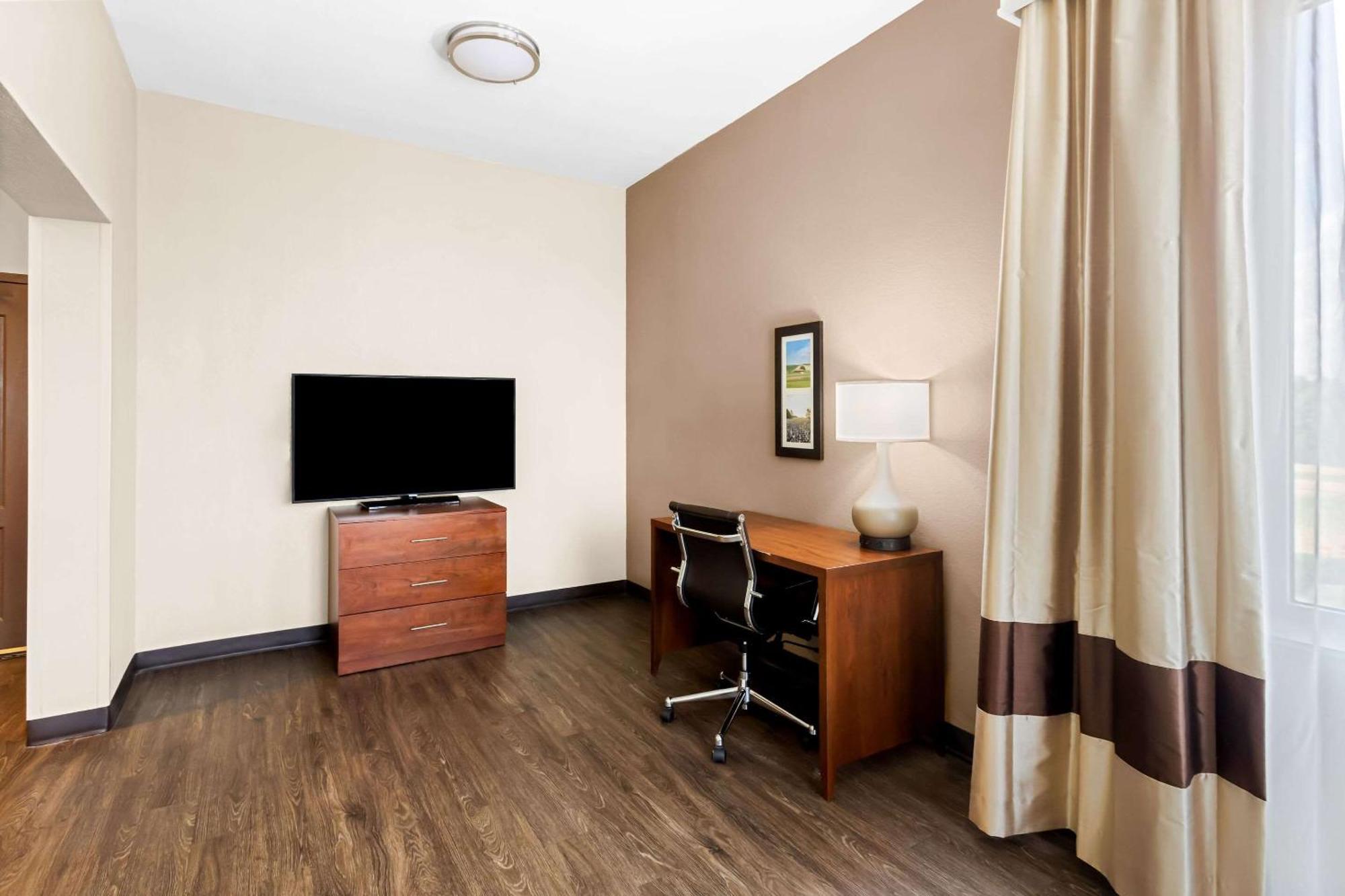 Comfort Inn & Suites Гренада Экстерьер фото