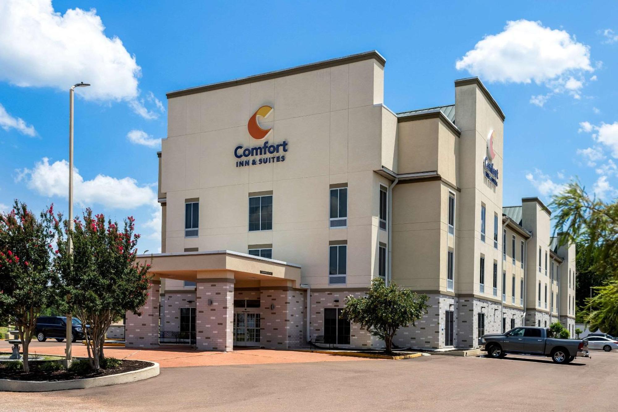 Comfort Inn & Suites Гренада Экстерьер фото